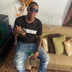 Meet your Posher, Erick